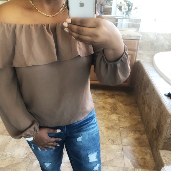 3/$25 Taupe Off the Shoulder Blouse - Picture 4 of 4